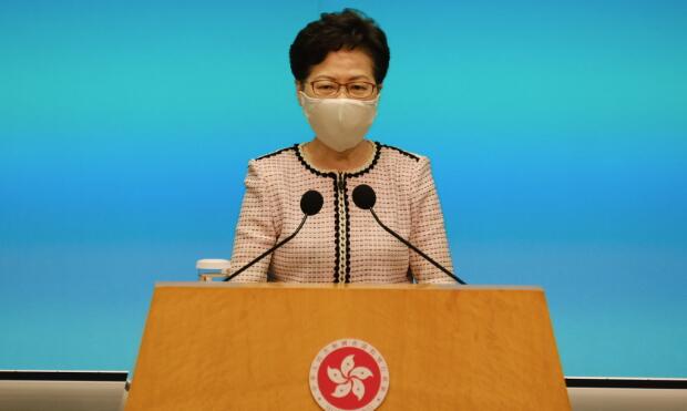 特首感謝人大決定冀議員放下歧見