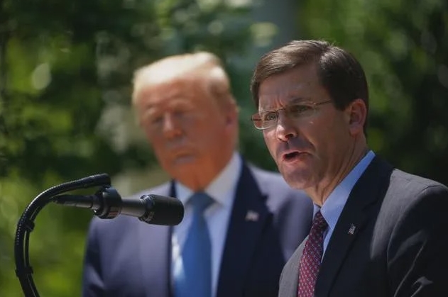 特朗普被指有意在大选后撤换埃斯珀