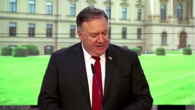 蓬佩奥在捷克多次发表涉华错误言论 中使馆回应