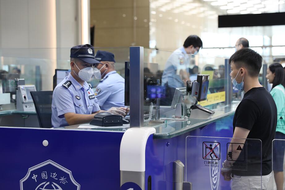 珠海邊檢與澳門警局舉行新橫琴口岸通關前壓力測試