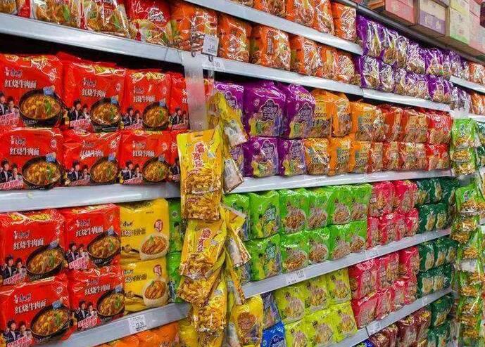 居家抗疫 即食麵需求增 食品股具防守性