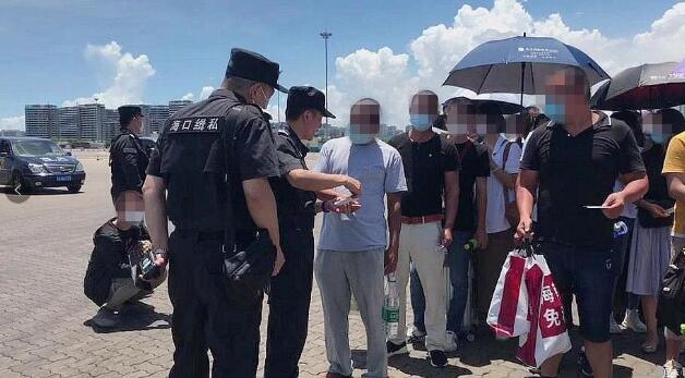 海南重拳出击 9个离岛免税套购团伙落网
