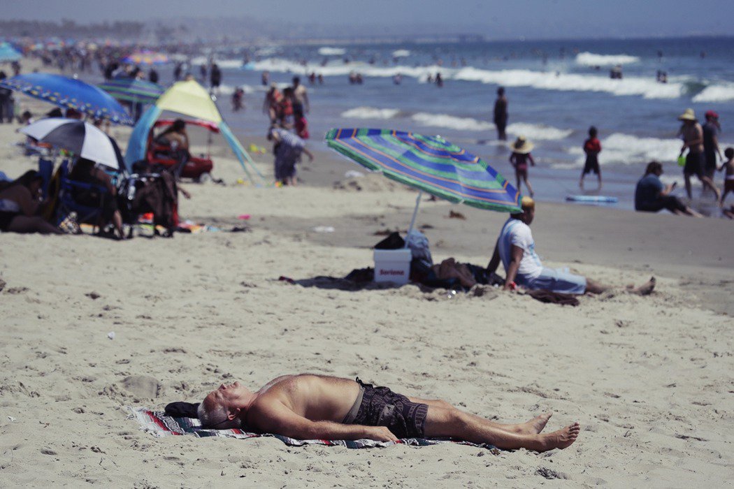 54.4°C的美國夏天：死亡谷破90年紀錄 加州熱浪大缺電