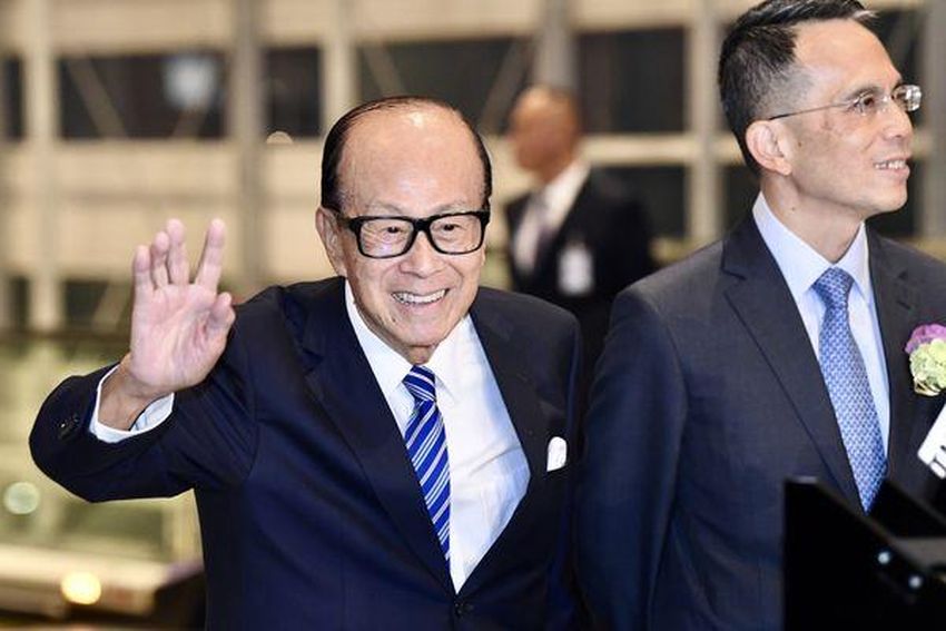 李嘉誠李澤鉅斥資3200萬 增持長實75萬股