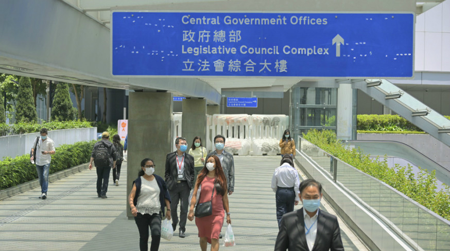 本港政府部門下周一起逐步恢複更多公共服務