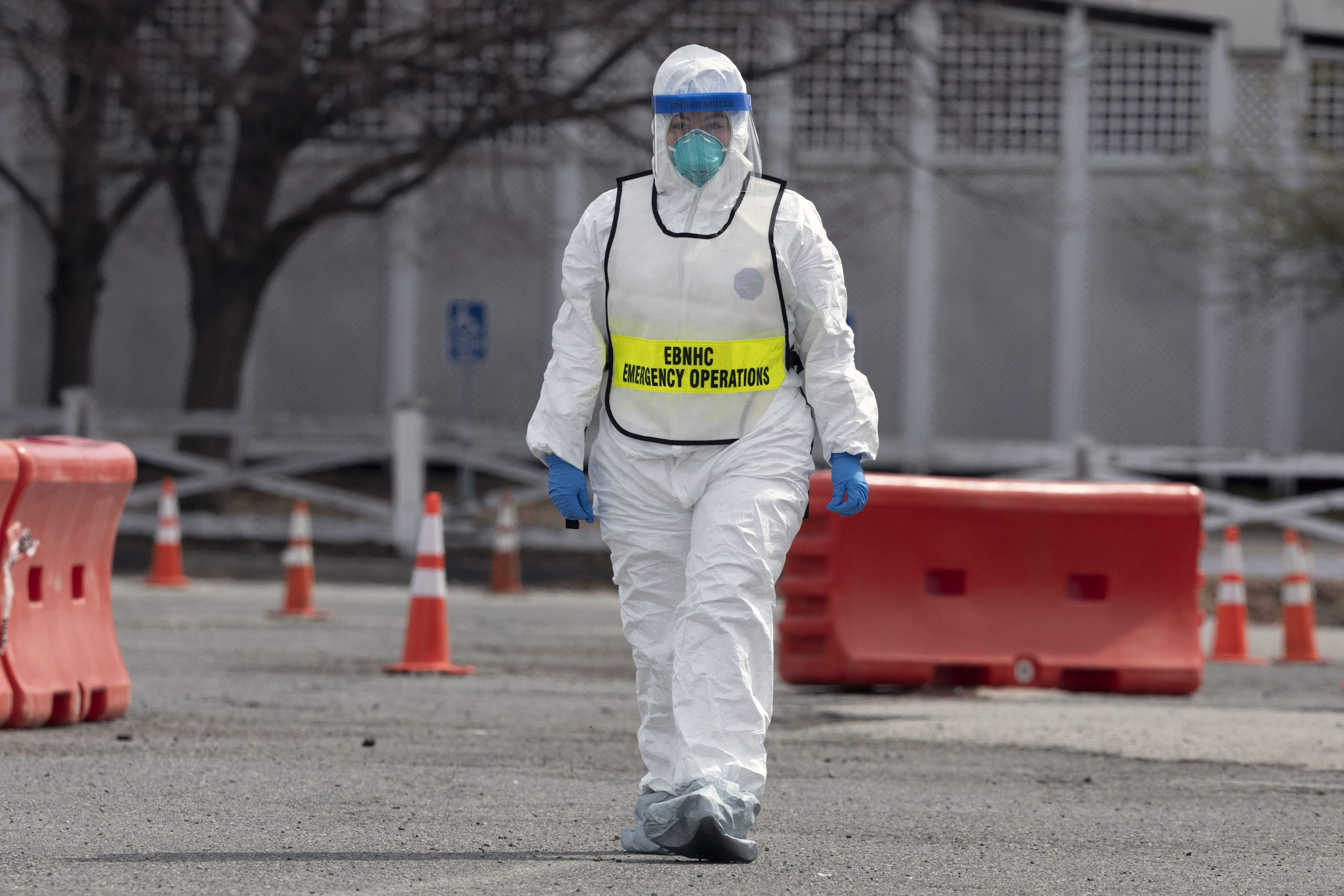 全球新冠确诊超2225万 死亡超78万