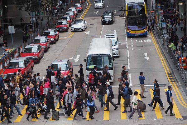本港7月提交破產呈請書按月跌逾18%