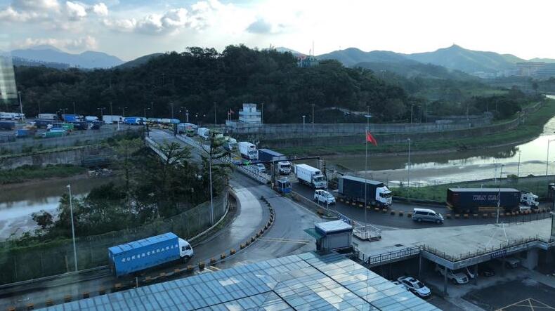 海關推微信公眾號 發放跨境車清關資訊