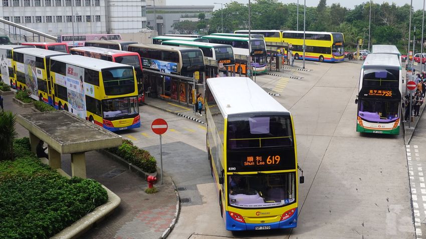 新巴城巴易主 「抽水大王」持有權益