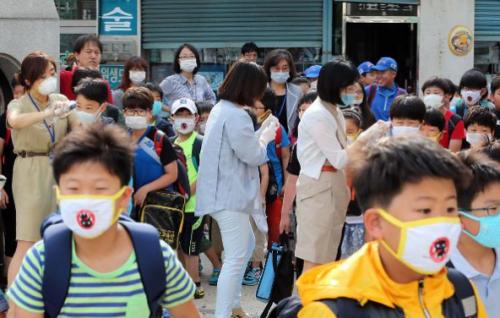 韓單日新增266例新冠病例 首爾民眾今起強制佩戴口罩