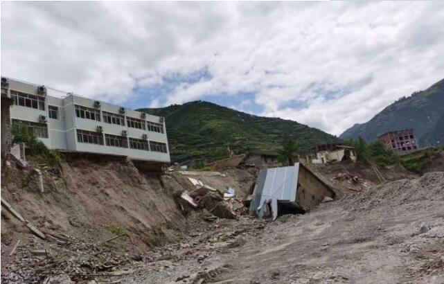 甘肃舟曲暴洪泥石流致176个村逾六万人受灾