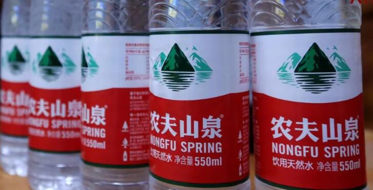 农夫山泉认购火爆 超购246倍集资近1500亿