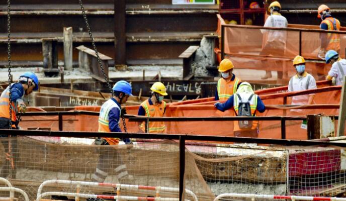 建造業議會助政府派600萬個口罩予工友抗疫