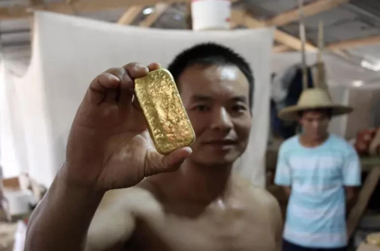 中国人的非洲淘金梦：或身家上亿，或埋骨他乡