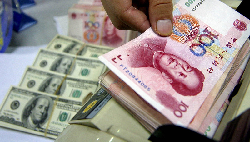 人民幣對美元匯率升穿6.9關口 專家指正處階段升值通道