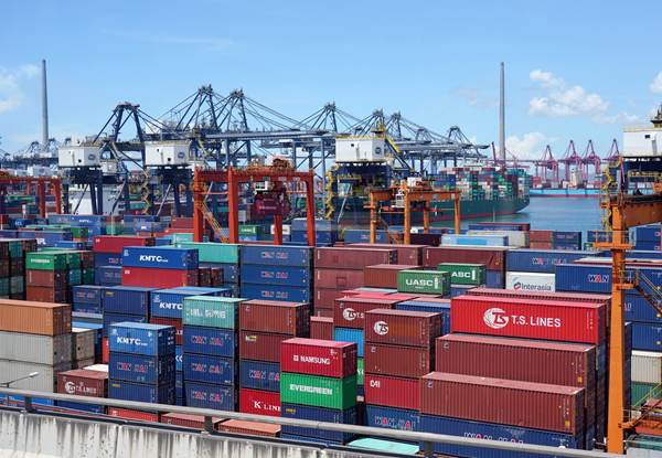 港7月出口跌3%符預期 未來數月料窄幅上落