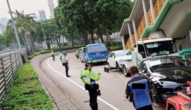 西九龍打擊違泊違規 警發逾3000張告票