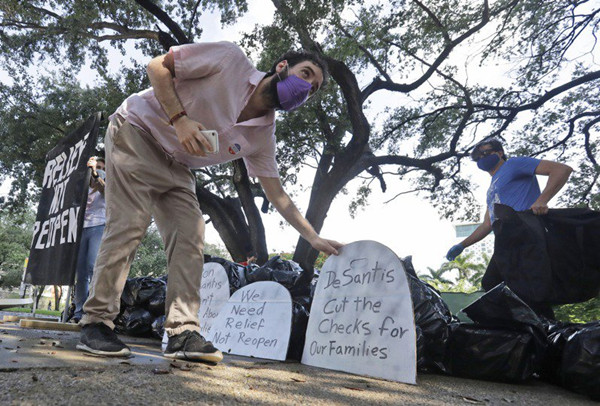 調查：美英過半數受訪者認為本國疫情應對工作糟糕