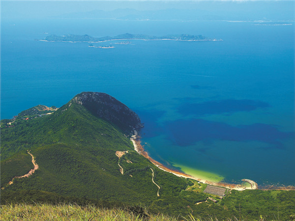 自然资源综合调查指挥中心在京挂牌成立