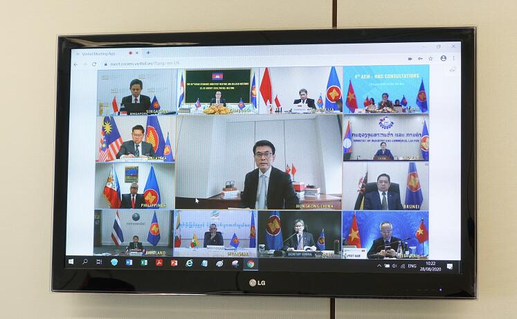 邱騰華籲區域合作緩疫情衝擊