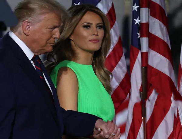 梅拉尼婭的綠裙子遭網友吐槽