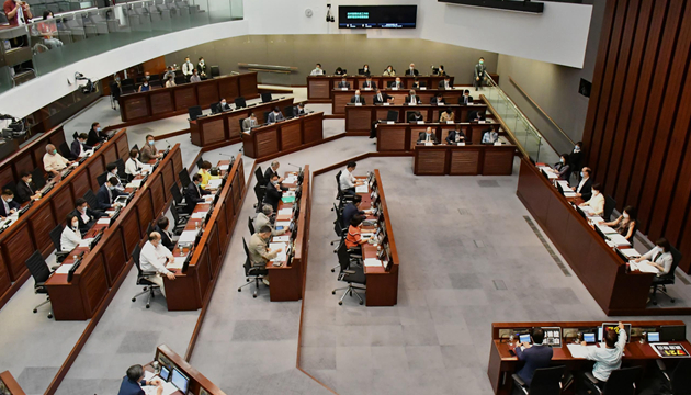 第六屆立會延任後首開會 張建宗籲踴躍檢測遏疫情