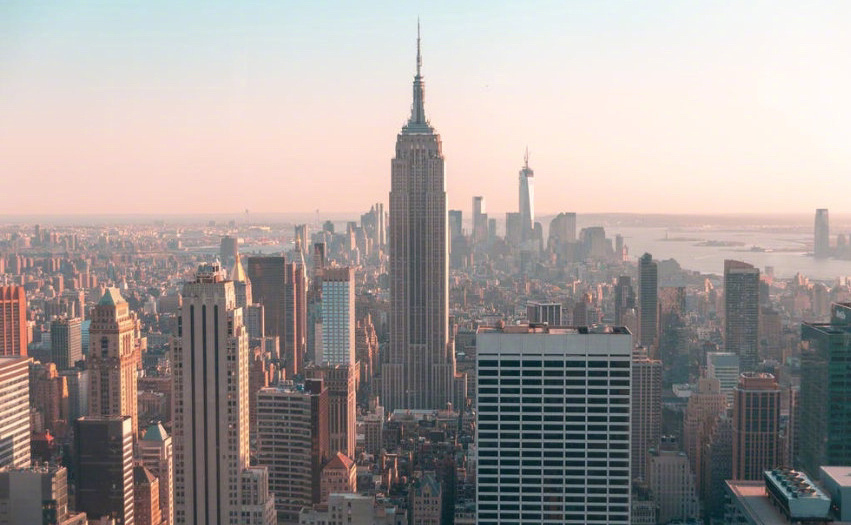 纽约市将裁市政工作人员超2万人