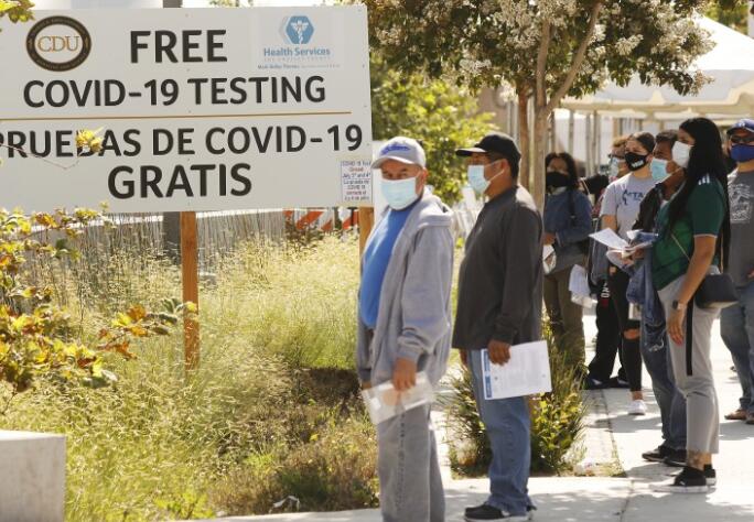 美國加州確診突破70萬