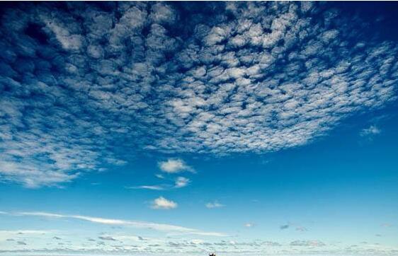 广东海事局：南海、川岛东南海域进行军事训练