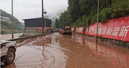 强降雨致四川部分地区受灾 凉山甘洛县3人失联
