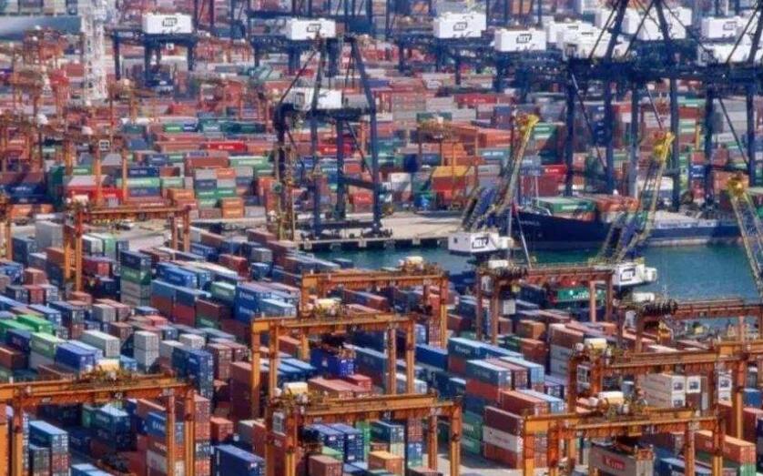 運房局為葵青貨櫃碼頭指定前線員工提供自願檢測安排