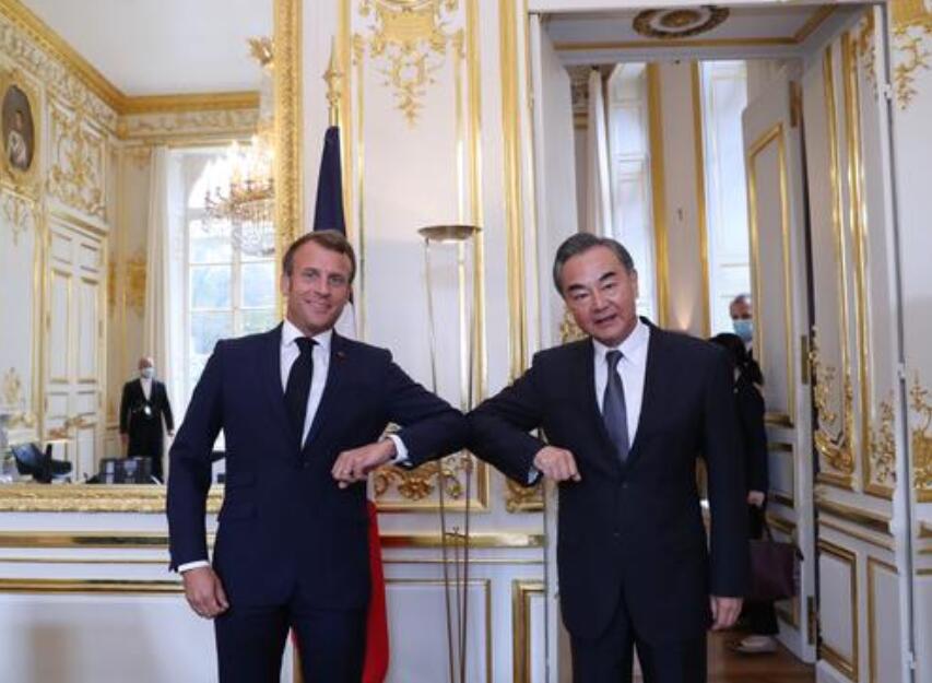 欧议员提涉疆涉港问题 王毅：你提问尖锐但没了解真相