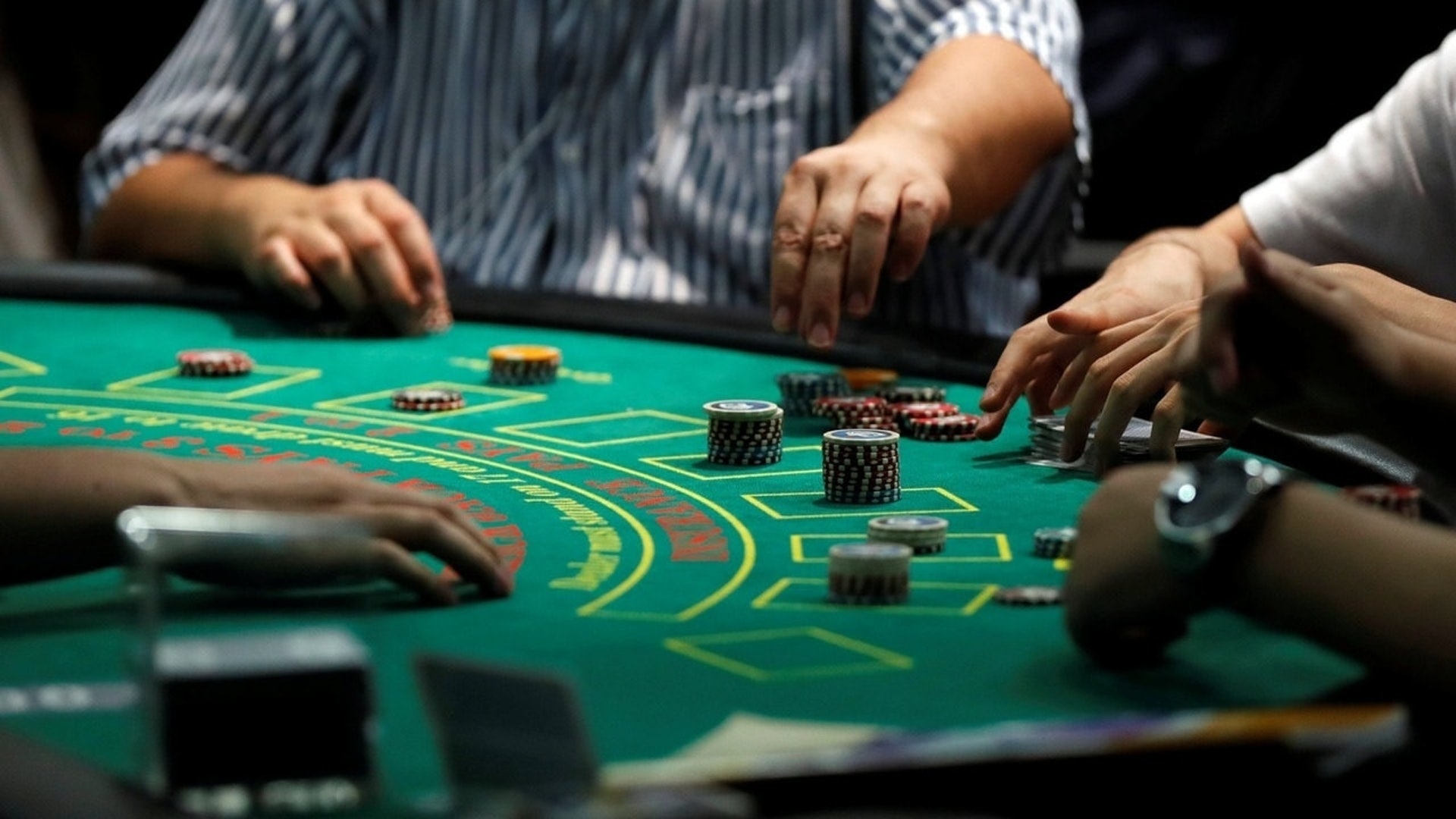 澳門8月賭收按年挫逾九成