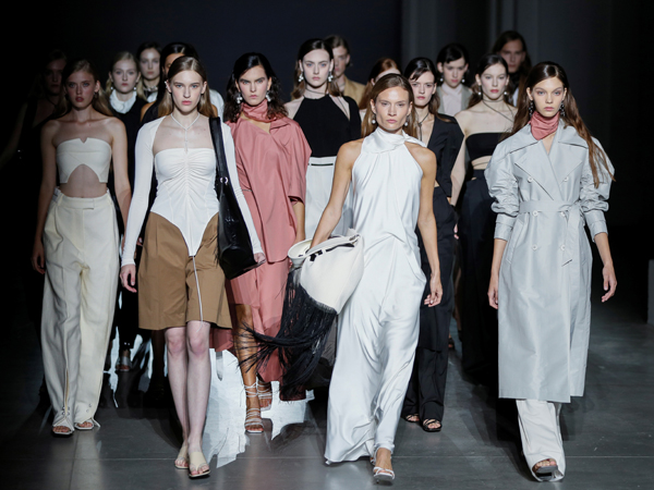 图集 | 乌克兰缤纷时装周