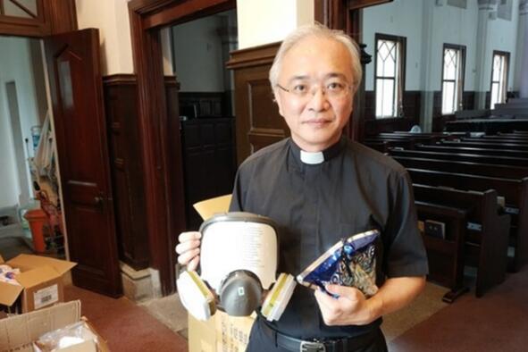 台灣牧師黃春生否認助港青偷渡台灣