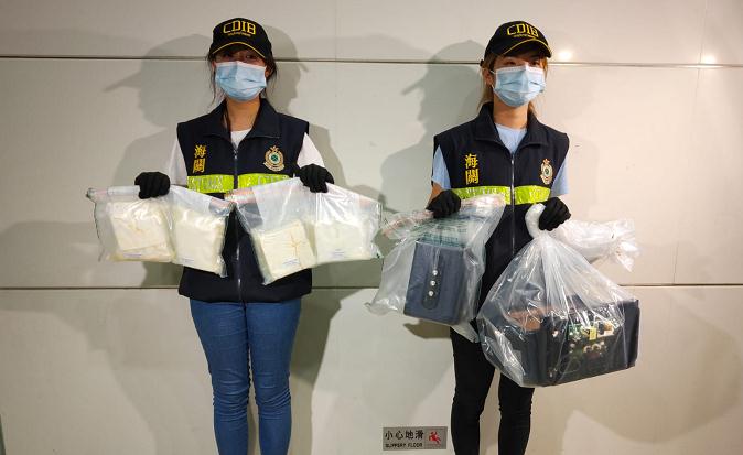 海關檢300萬元毒品拘捕16歲少年
