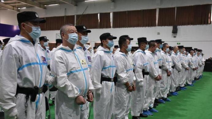 陕西西安「最牛村支书」获刑二十四年