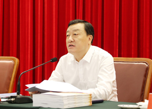 国家粮食和物资储备局局长：14亿中国人的饭碗牢牢端在自己手中