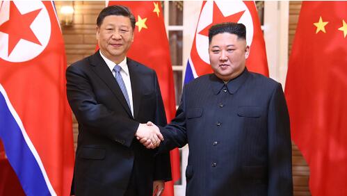 习近平就朝鲜国庆72周年向金正恩致贺电
