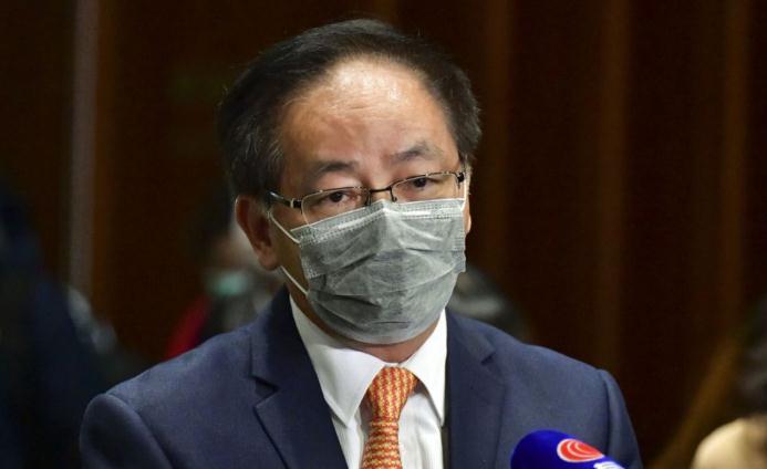 內地截獲12「着草」港人 葉國謙料控非法入境罪