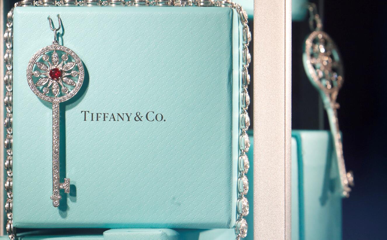 Tiffany賣盤觸礁 擬告LVMH