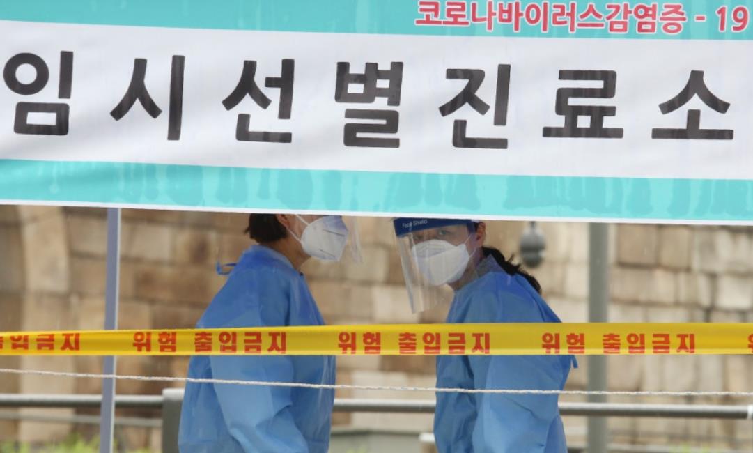 韓国首現雙重感染病例 新增155宗確診