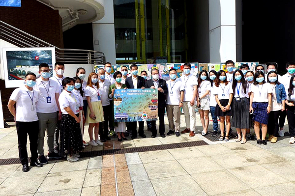 汪明荃訪火眼實驗室 代表演藝界答謝內地支援隊