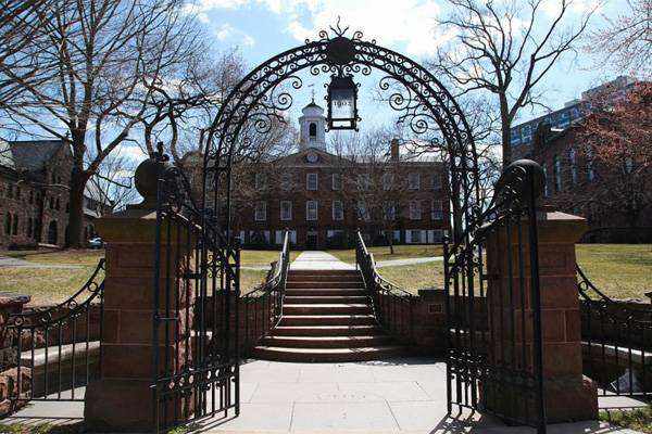 美国新泽西州发生枪击事件至少2人死亡 