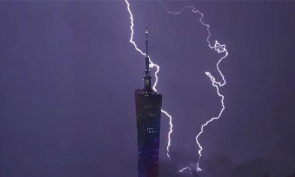 广东近期多雷雨大风天气 官方提醒做好防御