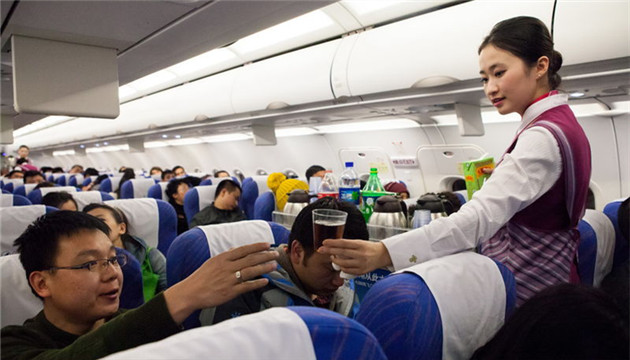 民航局：放宽49条国内航线航班准入