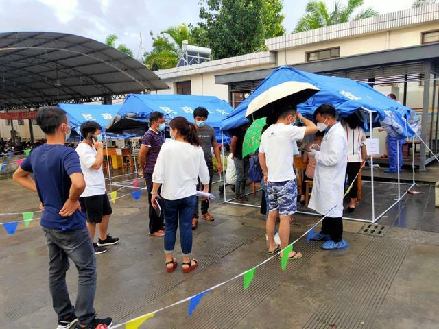 網傳雲南瑞麗「全城買菜、超市搬空」係謠言