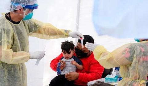 美国已有近55万儿童感染新冠病毒