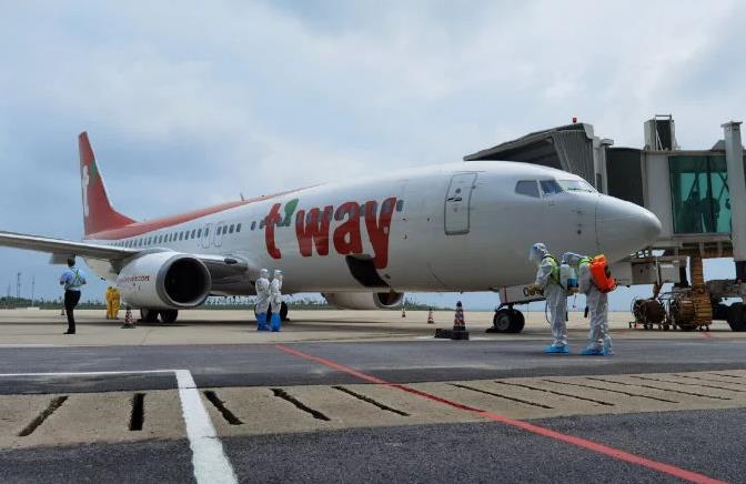 時隔8個月 湖北復航國際客運航線