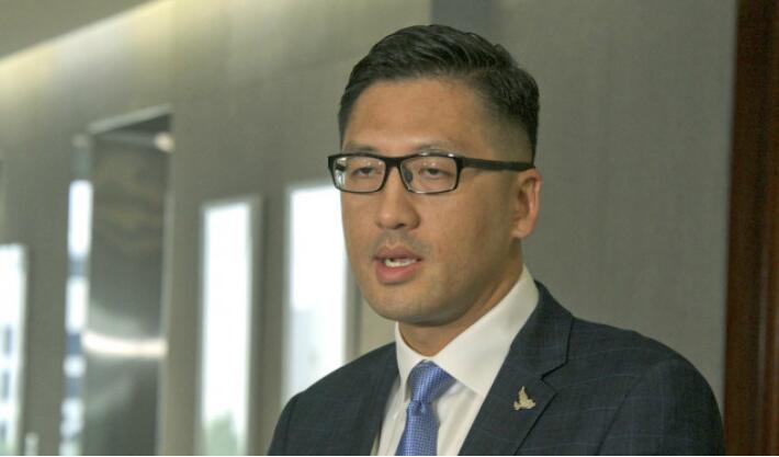 為保議席 林卓廷声稱若延任會阻止調查「黑金」